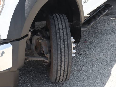 Used 2020 Ford F550 2WD Regular Cab Super Duty image 43