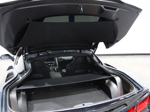 Used 2019 Chevrolet Corvette Stingray Coupe w/ Carbon Flash Badge Package RWD image 14