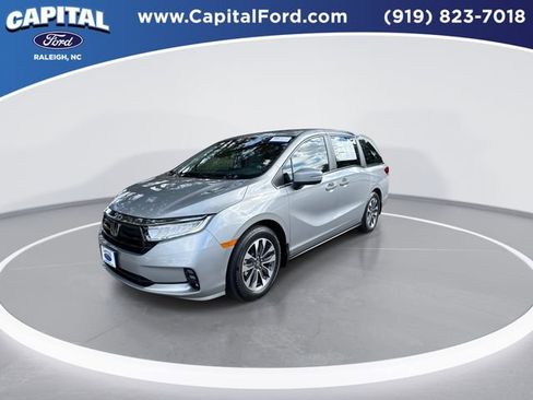 Used 2024 Honda Odyssey EX-L image 4