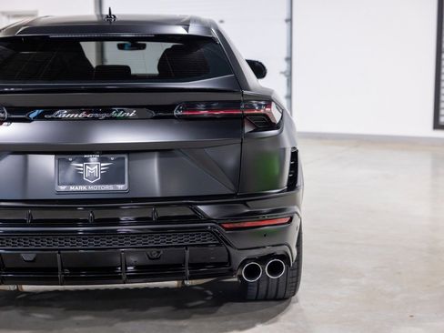 Used 2024 Lamborghini Urus S AWD/4WD image 13