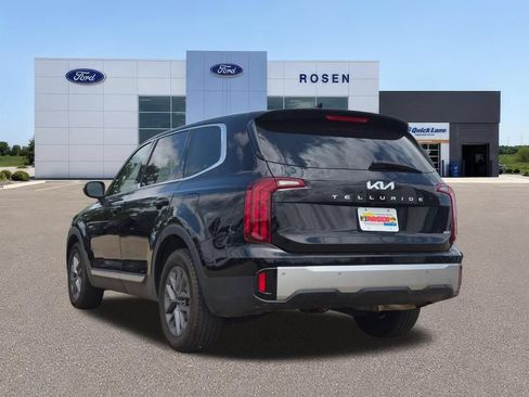 Used 2023 Kia Telluride LX AWD/4WD image 5