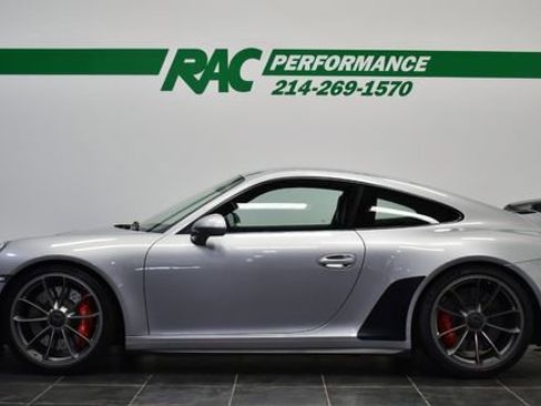 Used 2015 Porsche 911 GT3 image 2