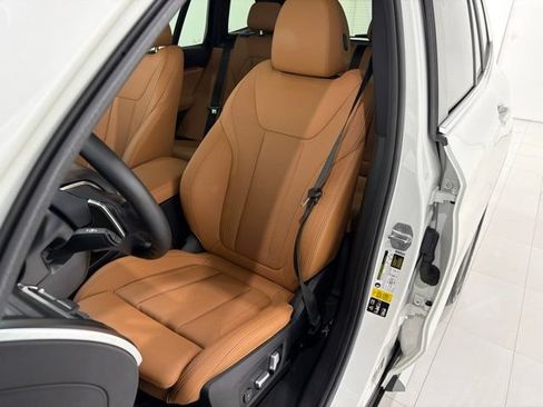 Used 2023 BMW X3 xDrive30i w/ Premium Package w/ZPA AWD/4WD image 13