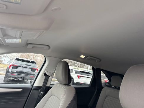 Used 2022 Ford Escape SE w/ Convenience Package image 24