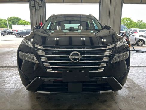 Used 2026 Nissan Rogue Platinum w/ Platinum Premium Package AWD/4WD image 8