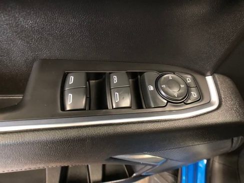 Used 2023 Chevrolet Silverado 1500 RST image 12