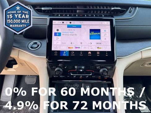 New 2025 Jeep Grand Cherokee L Limited w/ Black Appearance Package image 27