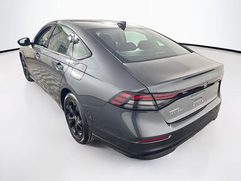 Used 2025 Honda Accord SE image 5