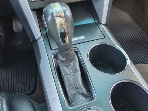 Used 2013 Ford Explorer XLT image 27