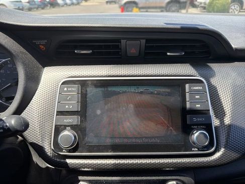 Used 2018 Nissan Kicks SV w/ Exterior Package FWD image 18