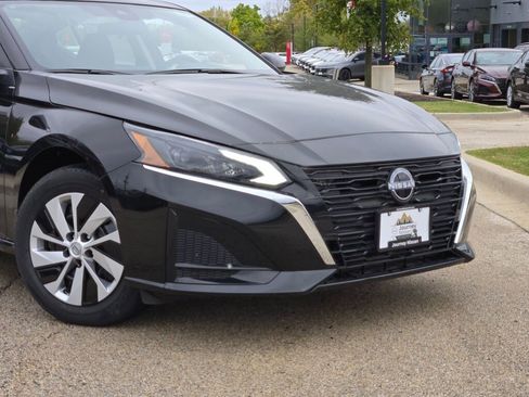 New 2025 Nissan Altima 2.5 S image 3