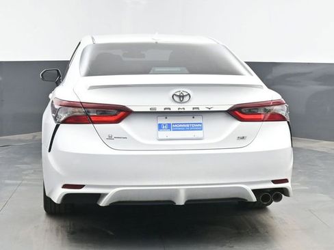 Used 2023 Toyota Camry SE FWD image 9