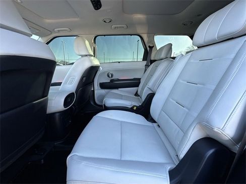 Used 2026 Hyundai Palisade Calligraphy image 9