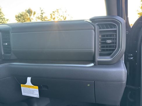 New 2026 GMC Sierra 1500 Elevation image 27