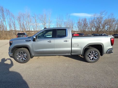 New 2026 GMC Sierra 1500 SLE w/ Preferred Package image 5
