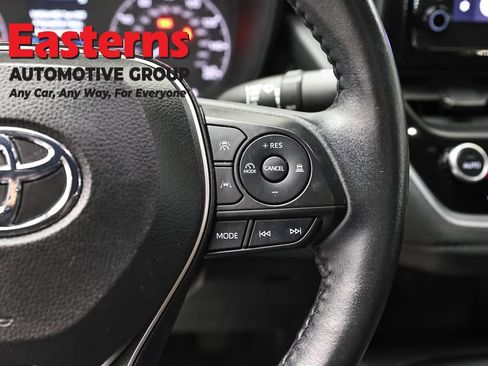 Used 2024 Toyota Corolla SE FWD image 15