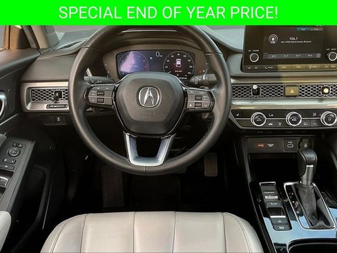 Used 2024 Acura Integra image 8