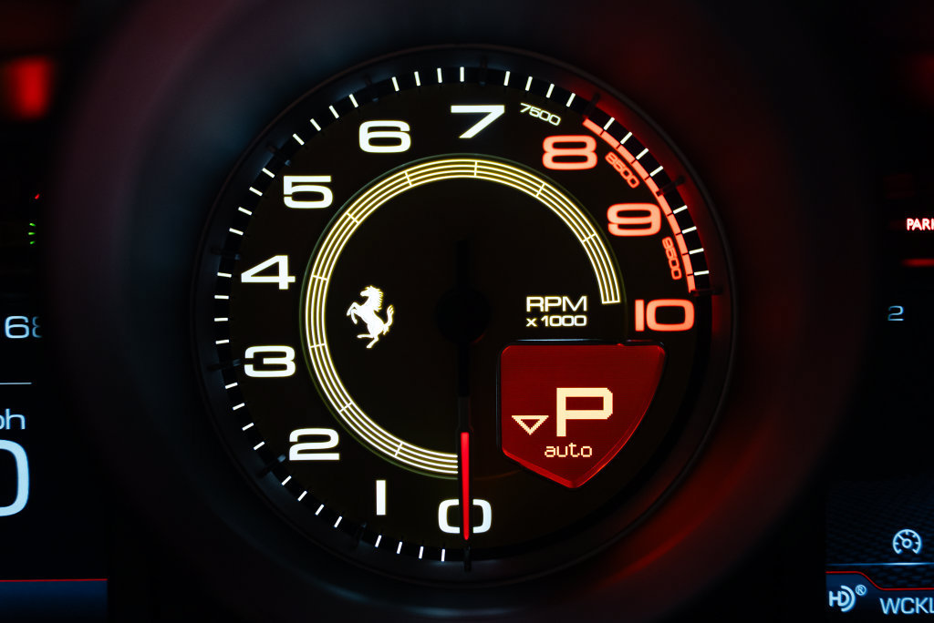 Certified 2021 Ferrari F8 Tributo RWD image 29