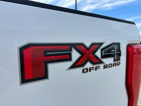Used 2019 Ford F350 XLT w/ XLT Value Package AWD/4WD image 12
