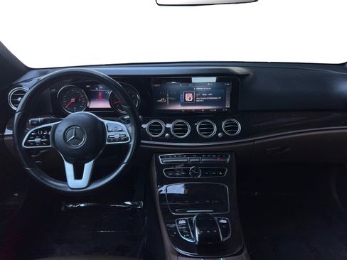 Used 2019 Mercedes-Benz E 300 w/ Premium 1 Package image 10