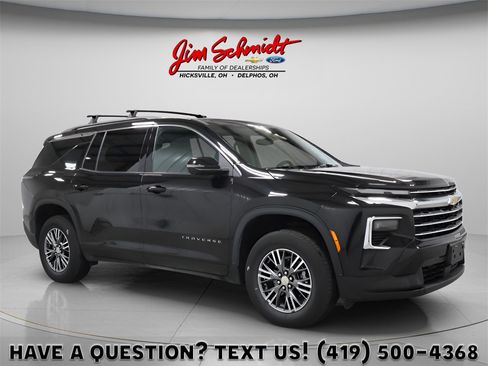 Used 2024 Chevrolet Traverse LT w/ LPO, Floor Liner Package image 1