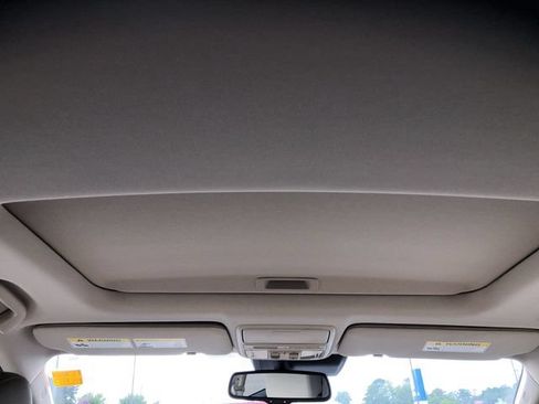 Certified 2019 Honda CR-V Touring image 31