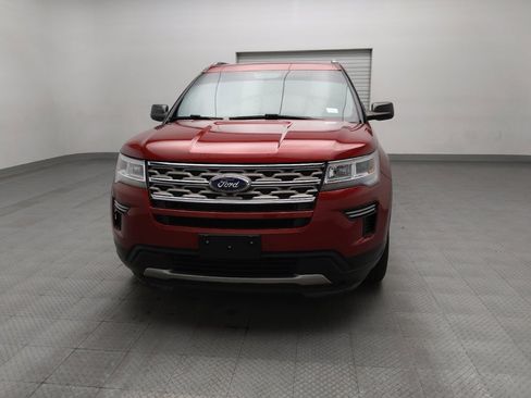 Used 2018 Ford Explorer XLT image 15