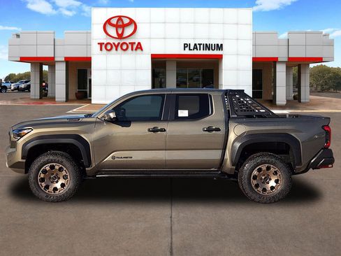 New 2026 Toyota Tacoma Trailhunter image 3