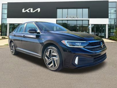 Used 2023 Volkswagen Jetta SEL