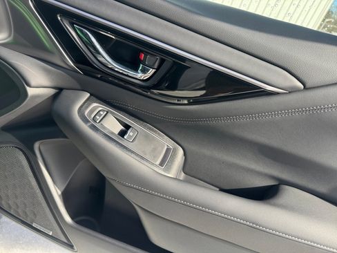 Used 2025 Subaru Outback Limited XT w/ Popular Package #2 image 34