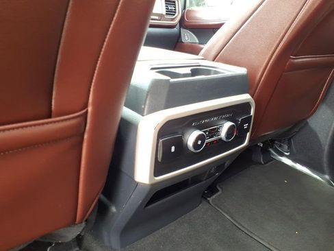 Certified 2024 Ford Expedition Limited image 15