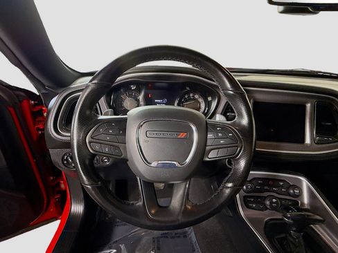 Used 2022 Dodge Challenger GT w/ Plus Package image 13