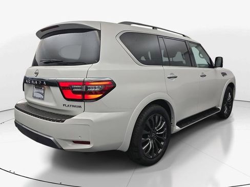 Used 2024 Nissan Armada Platinum w/ Captain's Chairs Package image 9