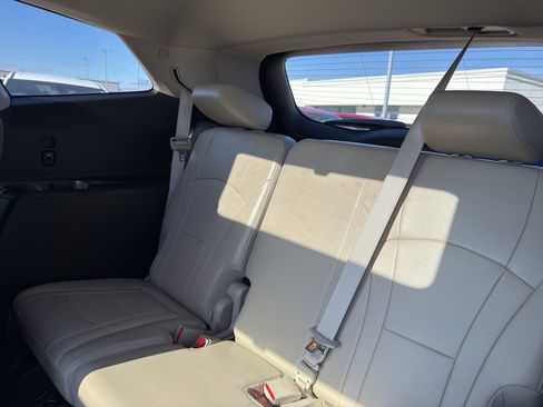 Used 2018 Buick Enclave Essence w/ Trailering Package image 35