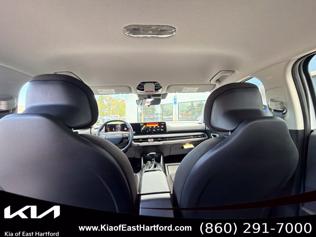 New 2026 Kia K4 FWD image 21