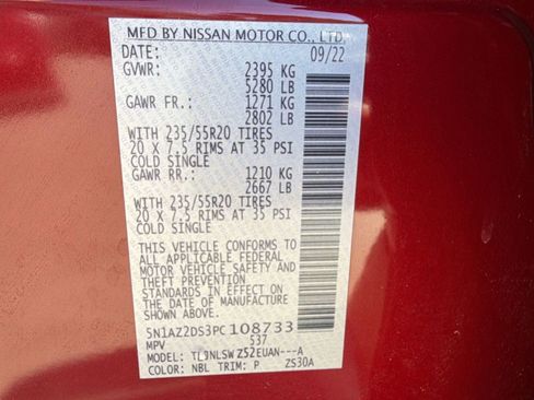 Used 2023 Nissan Murano Platinum w/ Cargo Package image 19