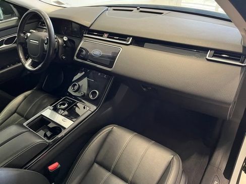 Used 2020 Land Rover Range Rover Velar S AWD/4WD image 34