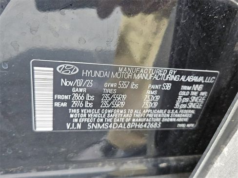 Used 2023 Hyundai Santa Fe Limited image 16