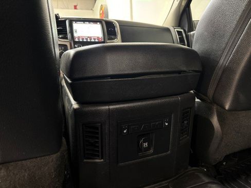 Used 2018 RAM 2500 Laramie w/ Convenience Group image 40