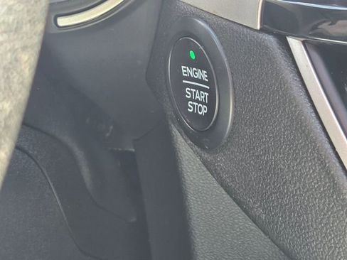 Used 2020 Ford Escape SEL image 43