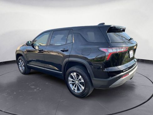 Used 2026 Chevrolet Equinox LT image 4