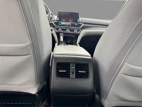 Used 2019 Honda Accord EX image 20