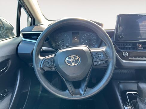 Used 2023 Toyota Corolla LE FWD image 12