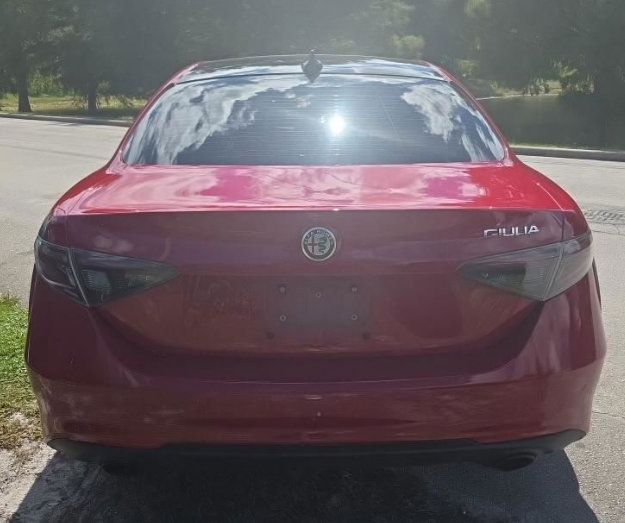 Used 2024 Alfa Romeo Giulia Ti RWD image 17