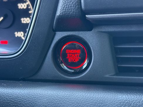 Certified 2023 Honda Pilot TrailSport image 34