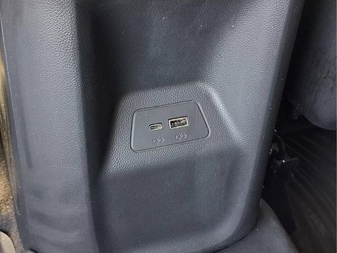 Used 2024 Buick Envision Sport Touring AWD/4WD image 21