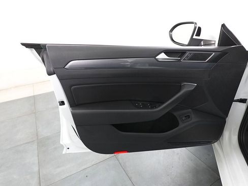 Used 2019 Volkswagen Arteon SE image 8