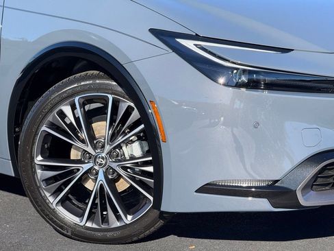 New 2026 Toyota Prius XLE image 3