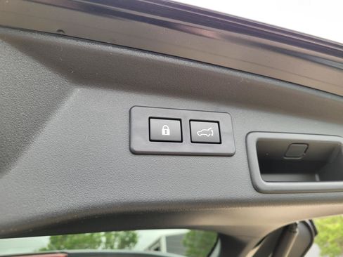 New 2026 Subaru Outback Touring XT AWD/4WD image 19