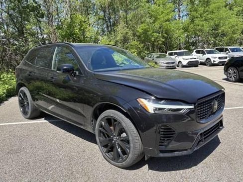 Used 2024 Volvo XC60 T8 Ultimate w/ Protection Package Premier AWD/4WD image 2